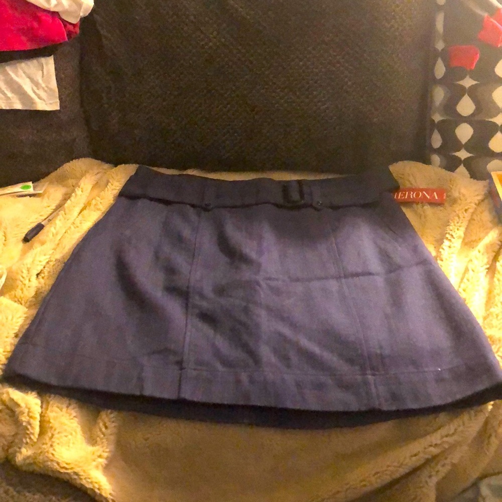 NWT Merona Navy Belted Skirt, size 16